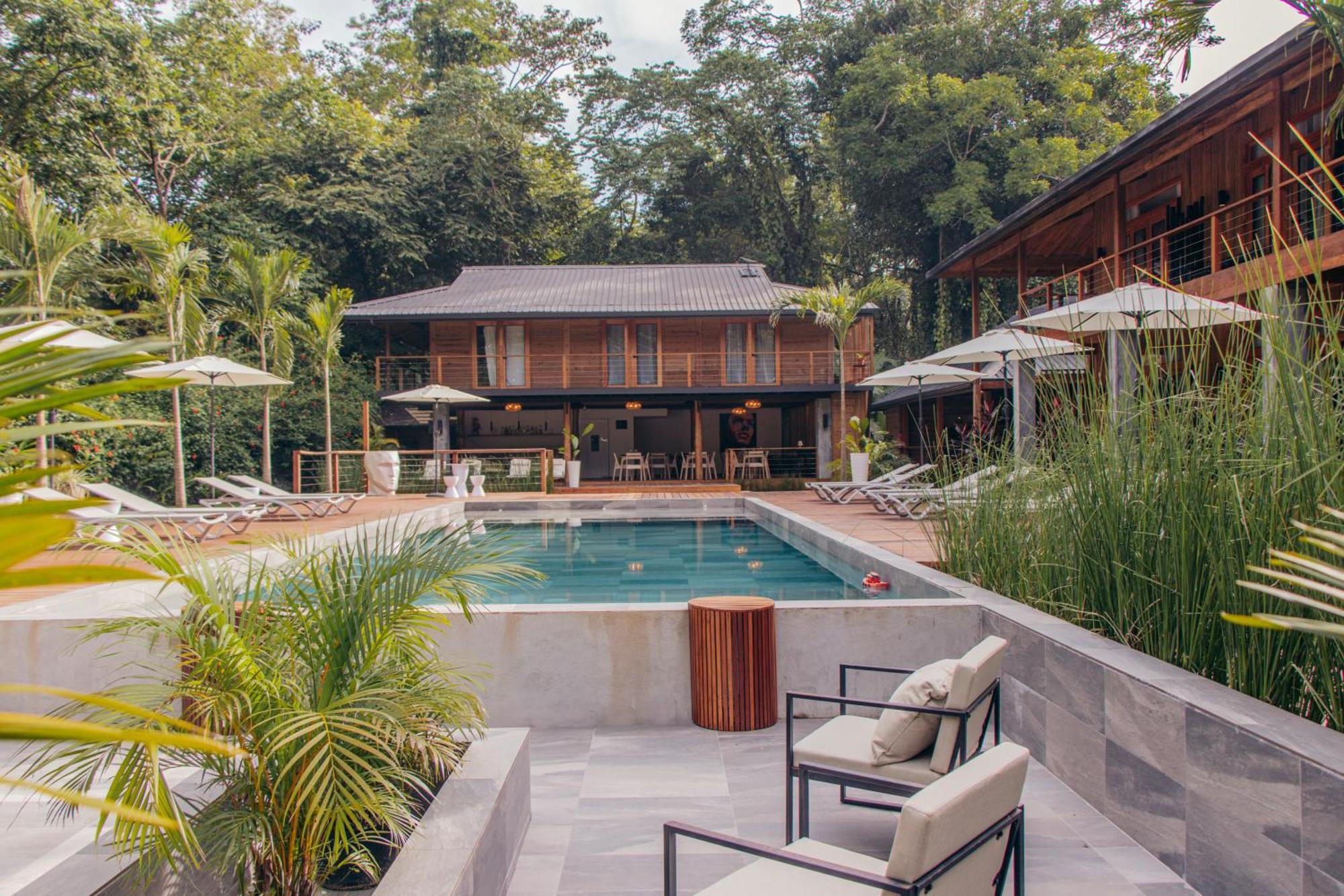 S Boutique Hotel Bocas Town Exterior foto